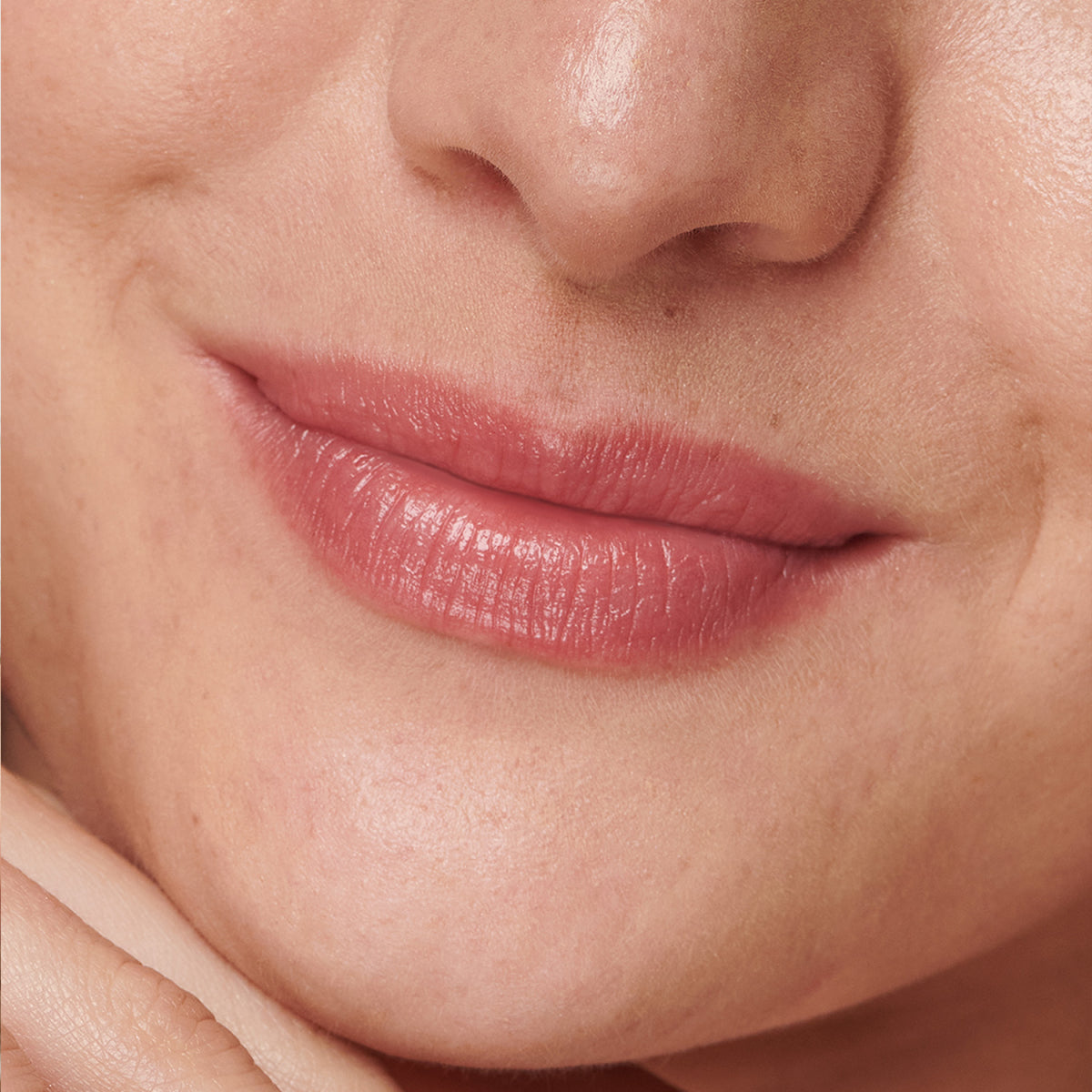 Baume Embrace Melting Lip Colour